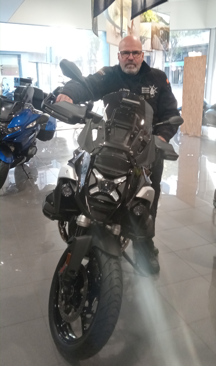 «BMW R 1300 GS» Con MOTO2 LLEIDA